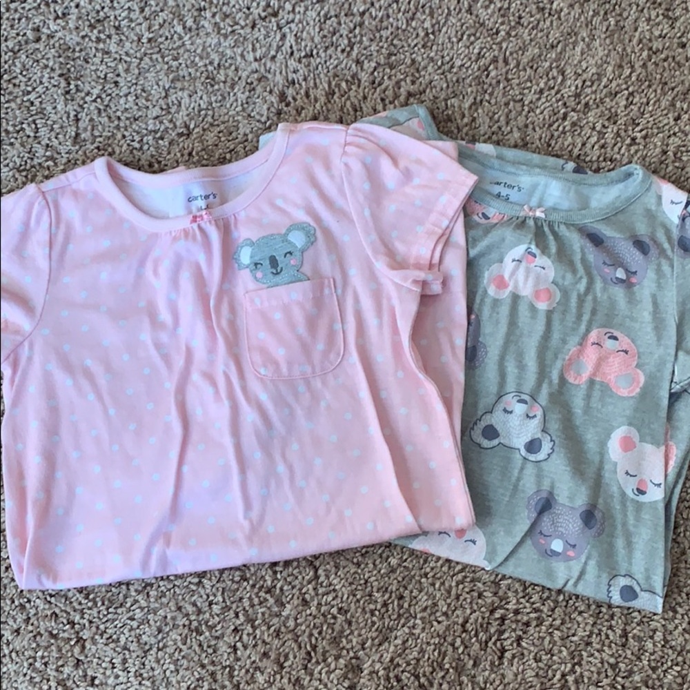 ✨Carter’s 2 girls 4-5 night gowns